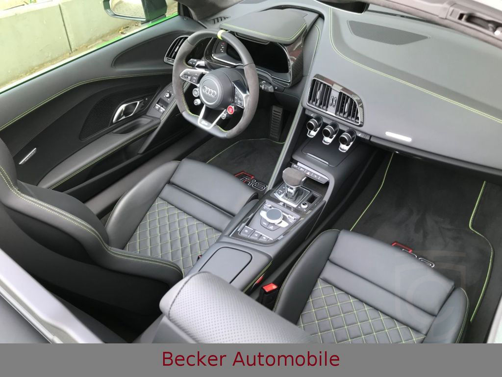 Audi R8 Spyder V10 5.2 FSI quattro performance UNIKAT