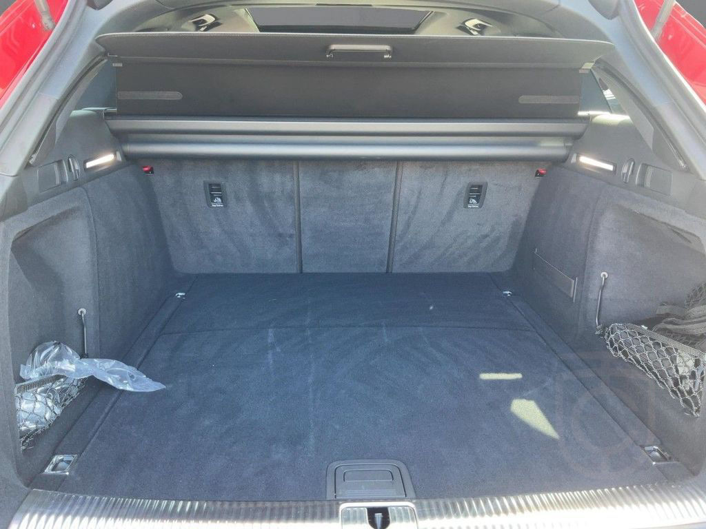 Audi RS4 Avant TFSI MATRIX+NAVI+HuD+B&O+ACC+PANO+20"