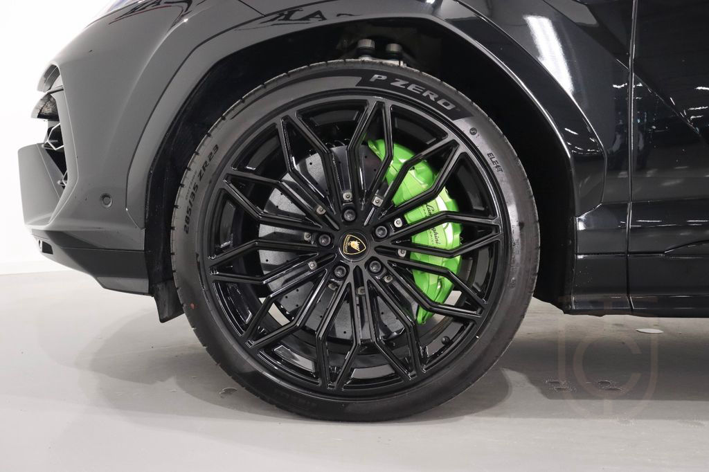 Lamborghini Urus 4.0 V8 PHEV SE