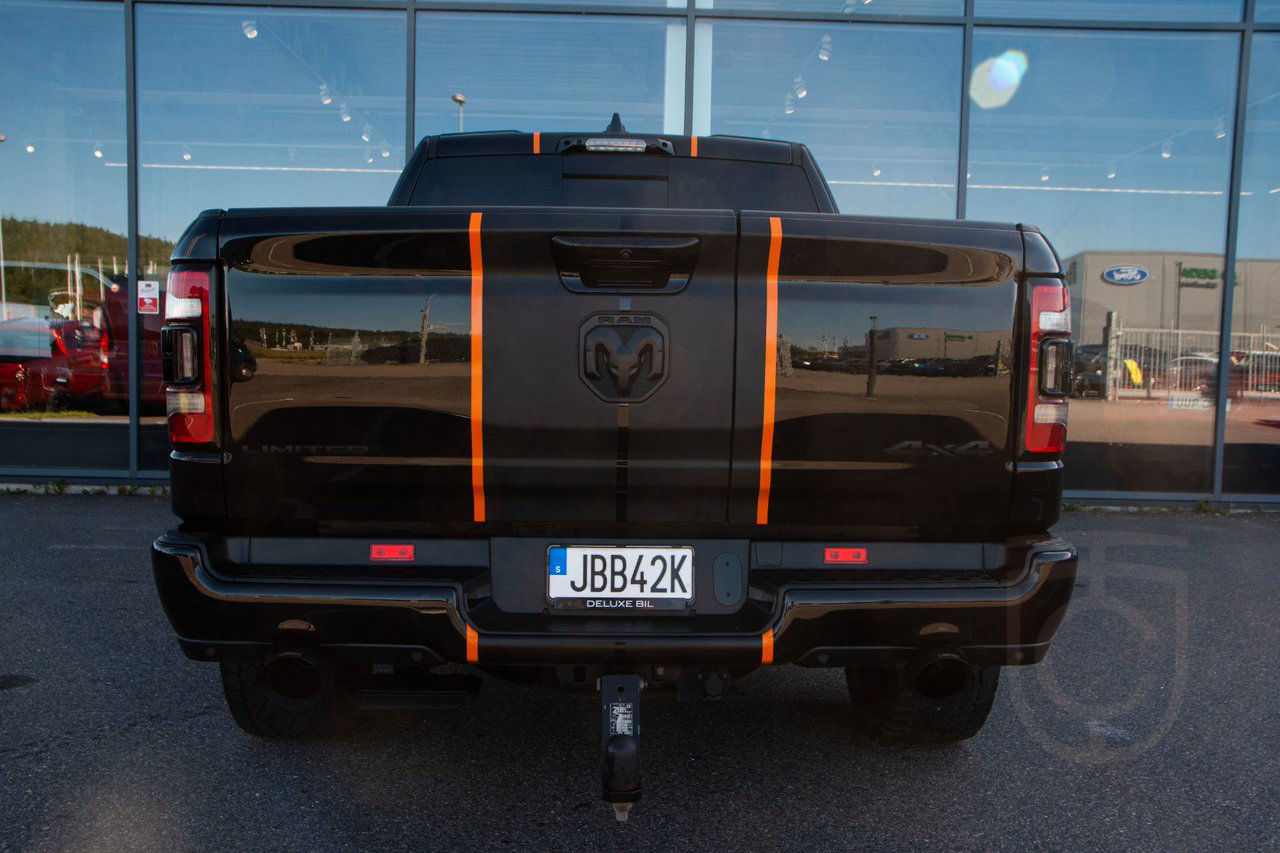 Dodge RAM 1500 Limited Night Edition Rambox OFF-ROAD Nyserva