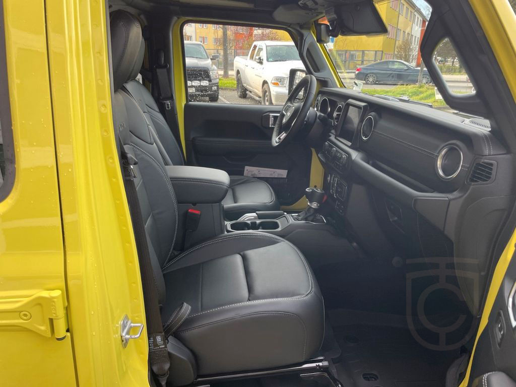Jeep Wrangler Sahara PHEV 4xe Sky-One-Touch