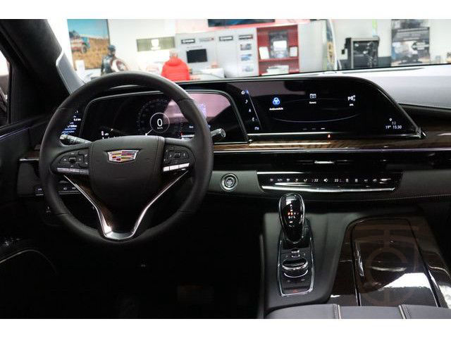 Cadillac Escalade Black Sport Platinum,23Zoll,Klappe,Voll