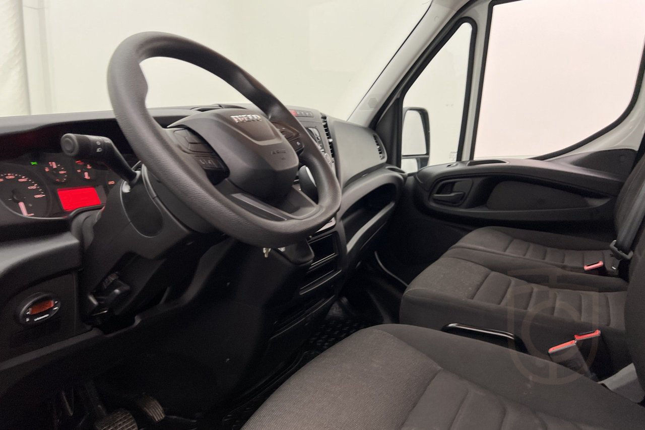 Iveco Daily 35 L4H2 2.3JTD