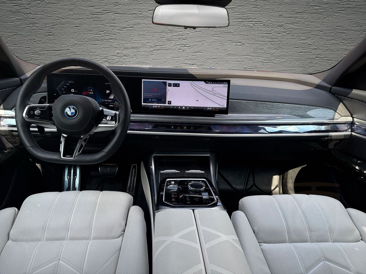 BMW M760 e L xDrive - Exclusive - Individual - Connosieur