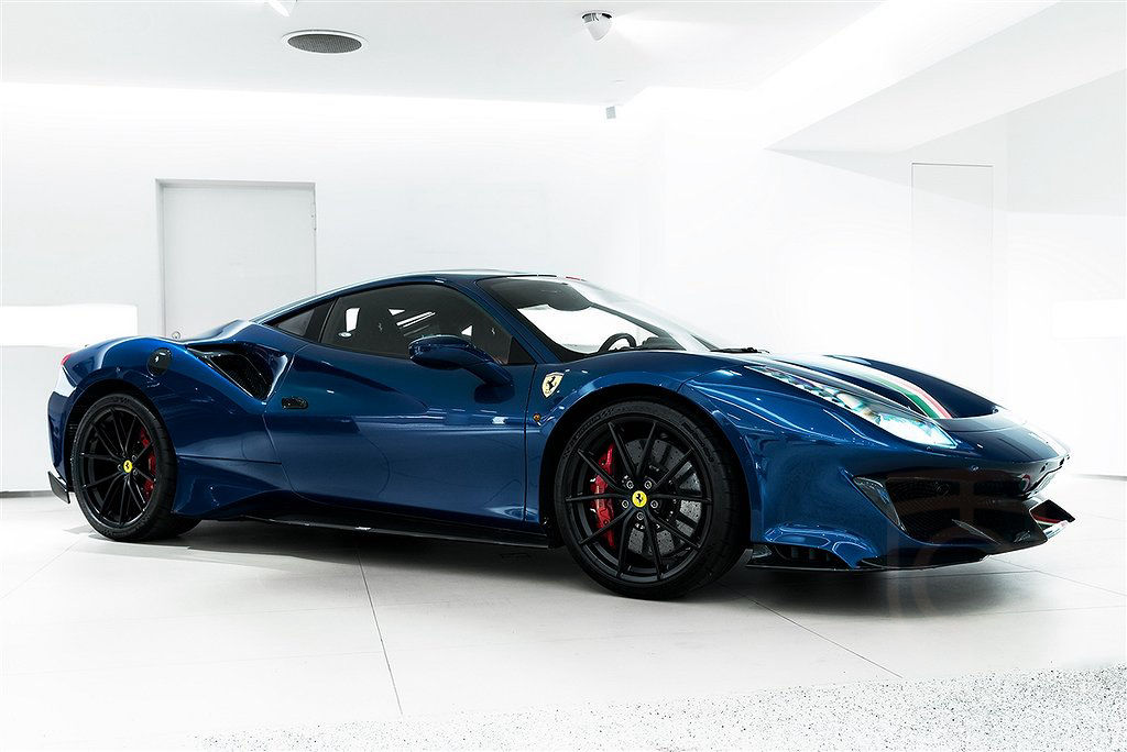 Ferrari 488 Pista