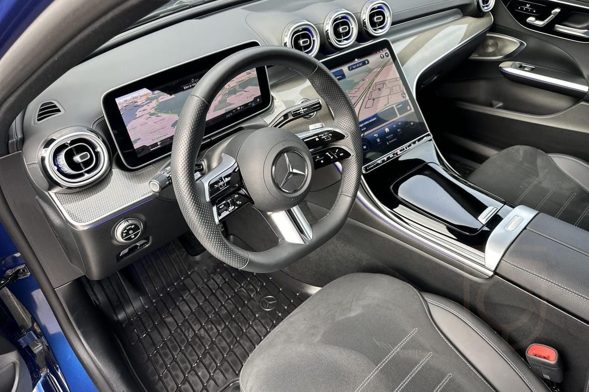 Mercedes-Benz C 300 T e AMG