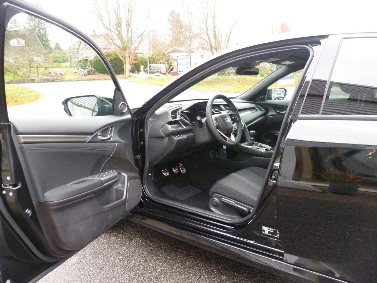 Honda Civic 1.0 ELEGANCE