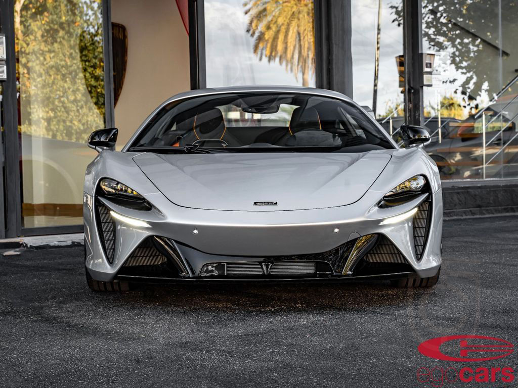 McLaren Artura 680CV *0KM! BRAND NEW! AVAILABLE!