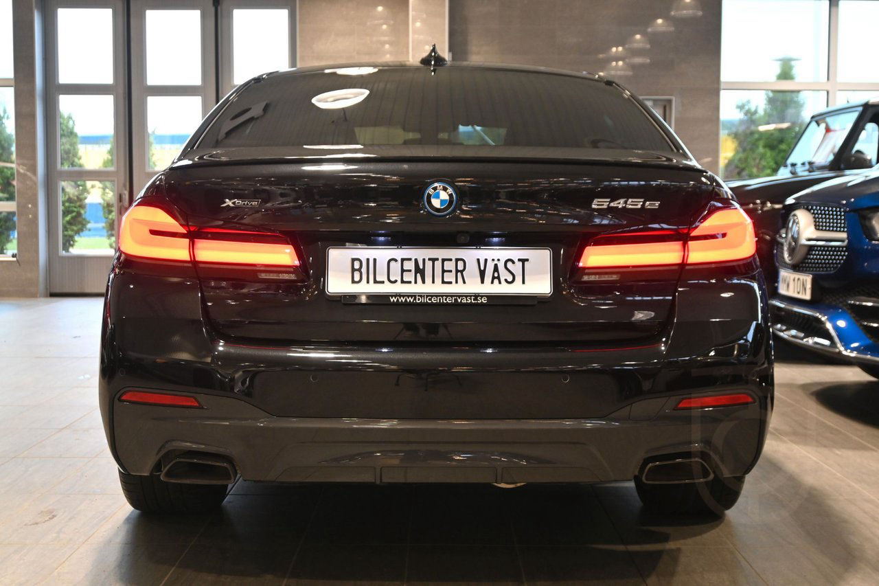 BMW 545 e xDrive M Sport Pro 19"