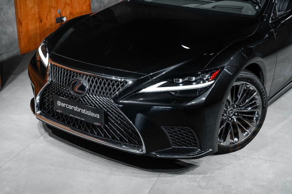 Lexus LS 500 500h Superior*KIRIKOGLASS*FULL OPTIONS