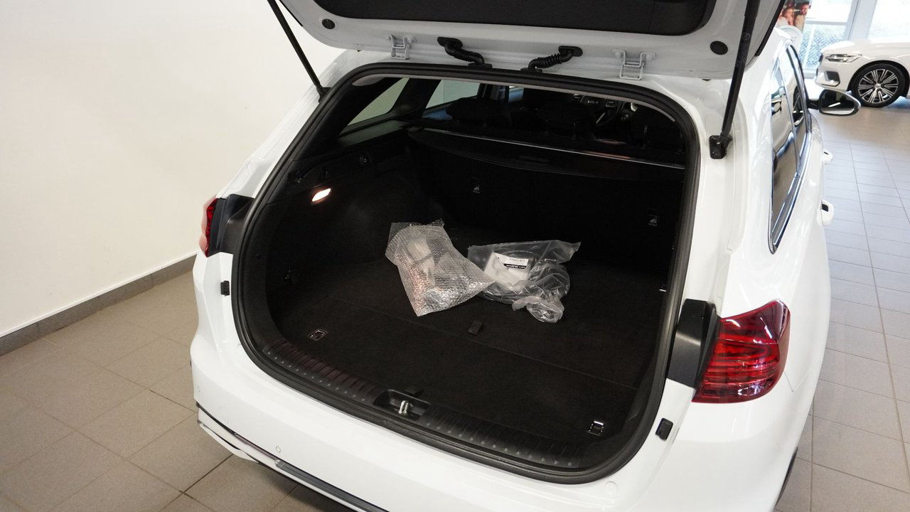 Kia CEED Sportswagon Plug-in Hybrid Advance Plus CARPLAY