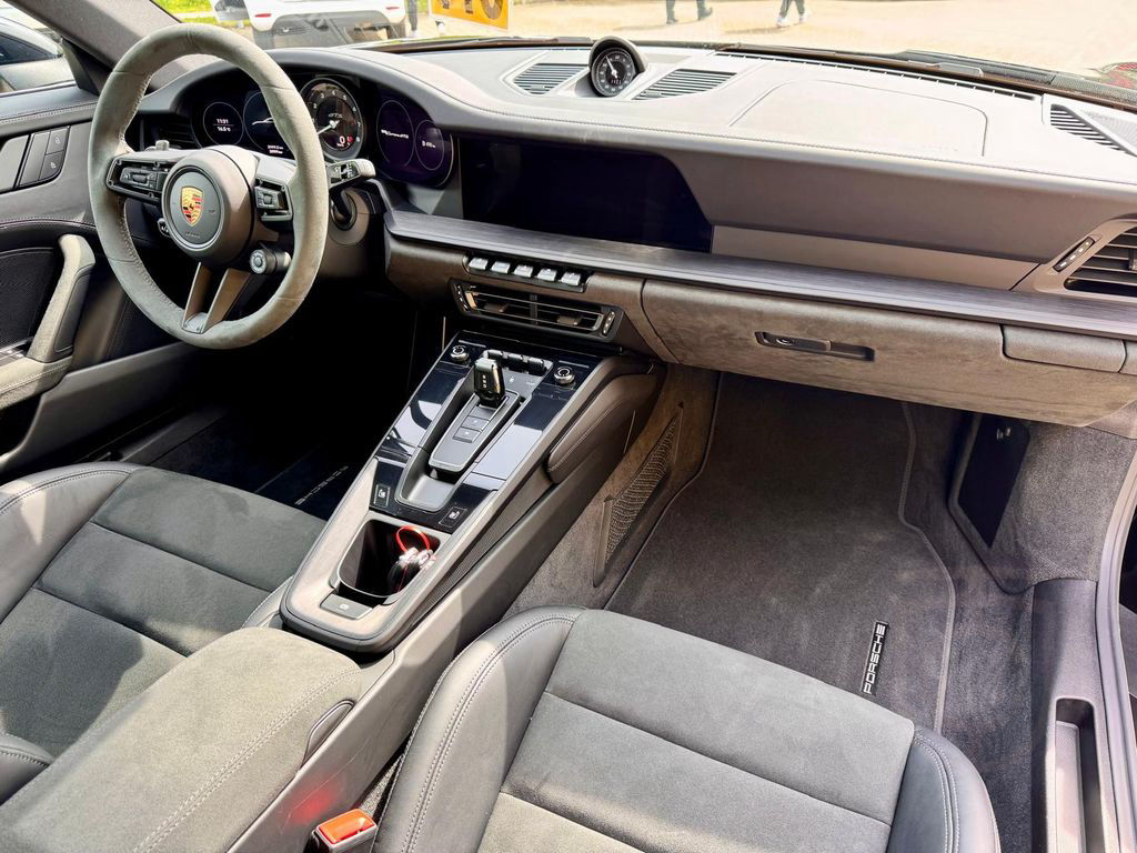 Porsche 992 GTS *360°KAMERA*BOSE*XPEL FOLIE*RACE TEX*