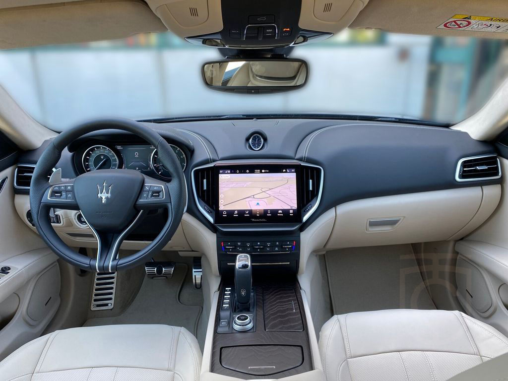 Maserati Ghibli GT Hybrid MY23 BLU NOBILE+SPORTPAKET+NAVI
