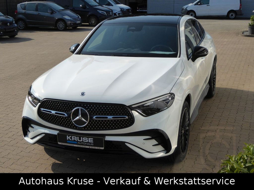 Mercedes-Benz GLC 300 d 4M COUPE+AMG+AHK+PANORAMA+DIGITAL-L.