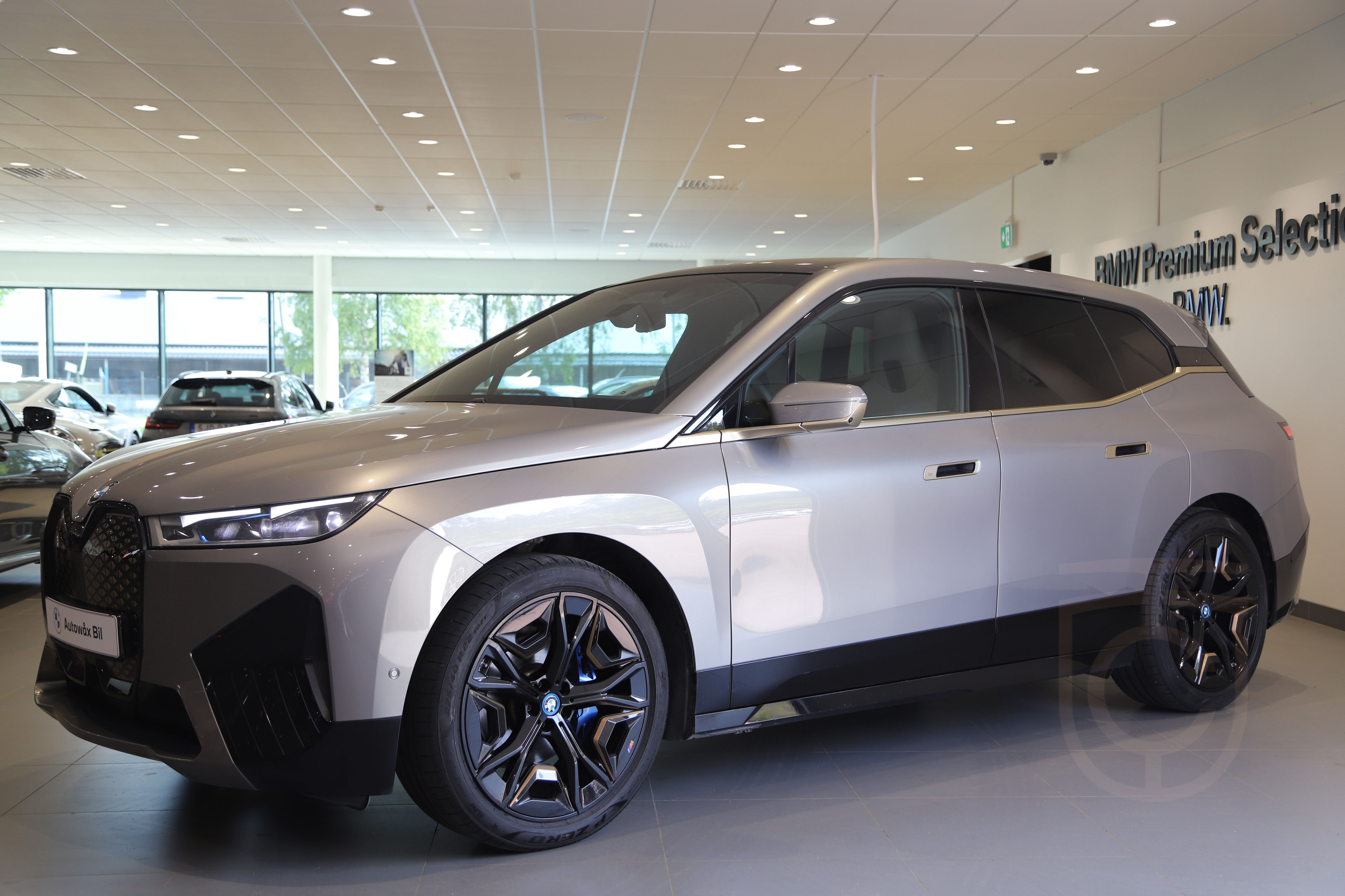 BMW iX xDrive50