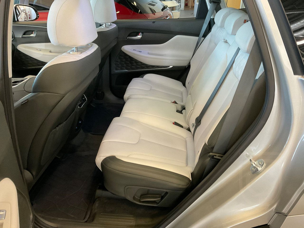 Hyundai Santa Fe PHEV Advanced Luxury Pack 7 sits 4WD Dragk.