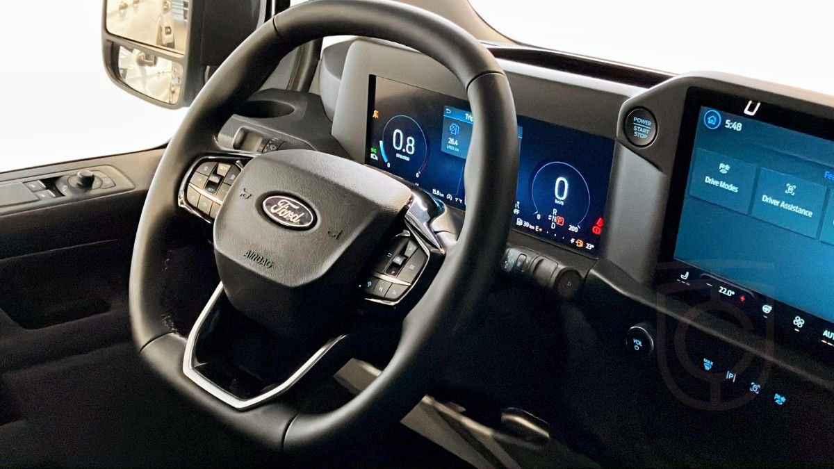 Ford Custom V710 TREND
