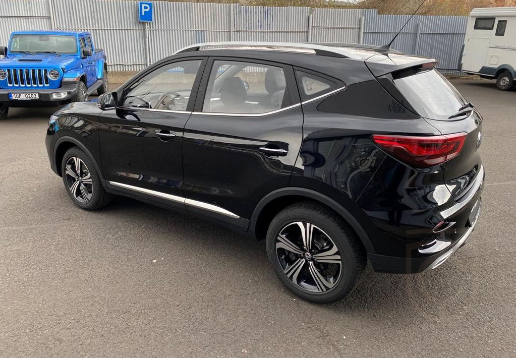MG ZS EV