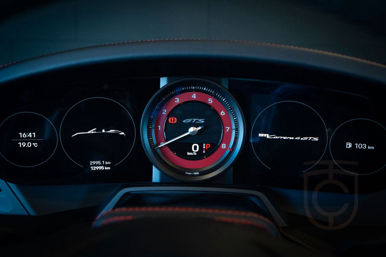 Porsche 911 992 Carrera 4 GTS Cab \