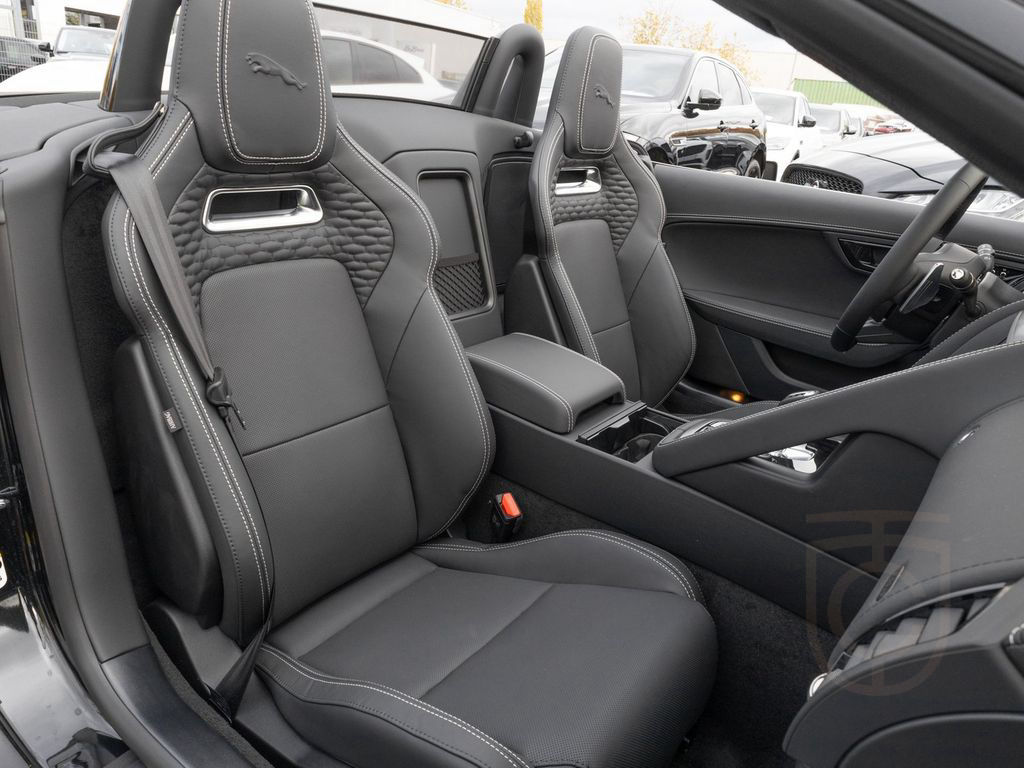 Jaguar F-TYPE P450 AWD 75 Cabriolet Neuwagengarantie