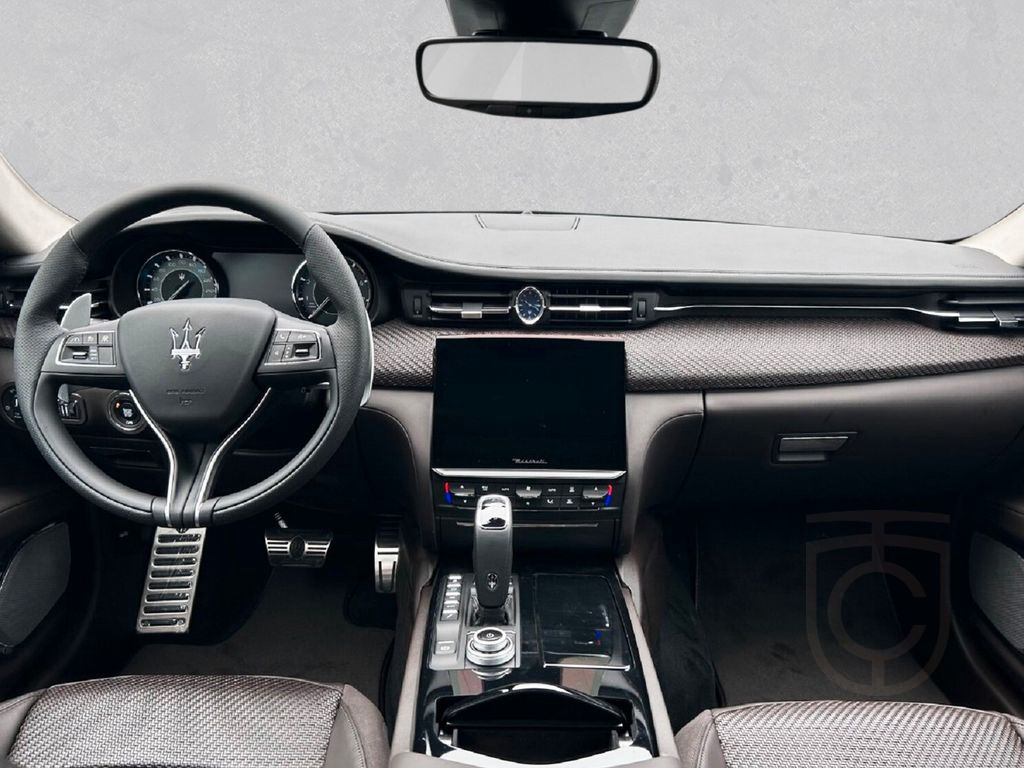 Maserati Quattroporte Modena Q4 MY23 ACC SD LED