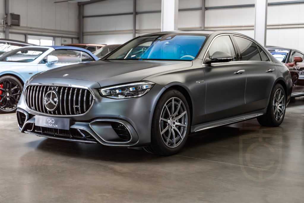 Mercedes-Benz S 63 E AMG Per. Long /Carbon / Only 3720km!