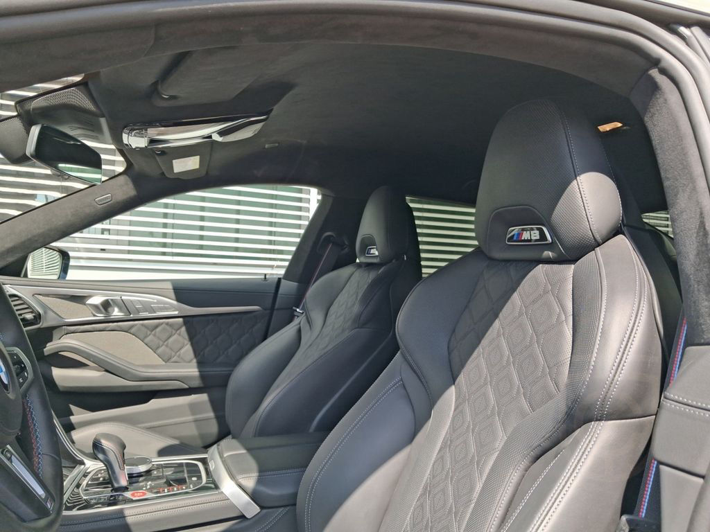 BMW M8 Competition Gran Coupé xDrive Laser Navi DAB