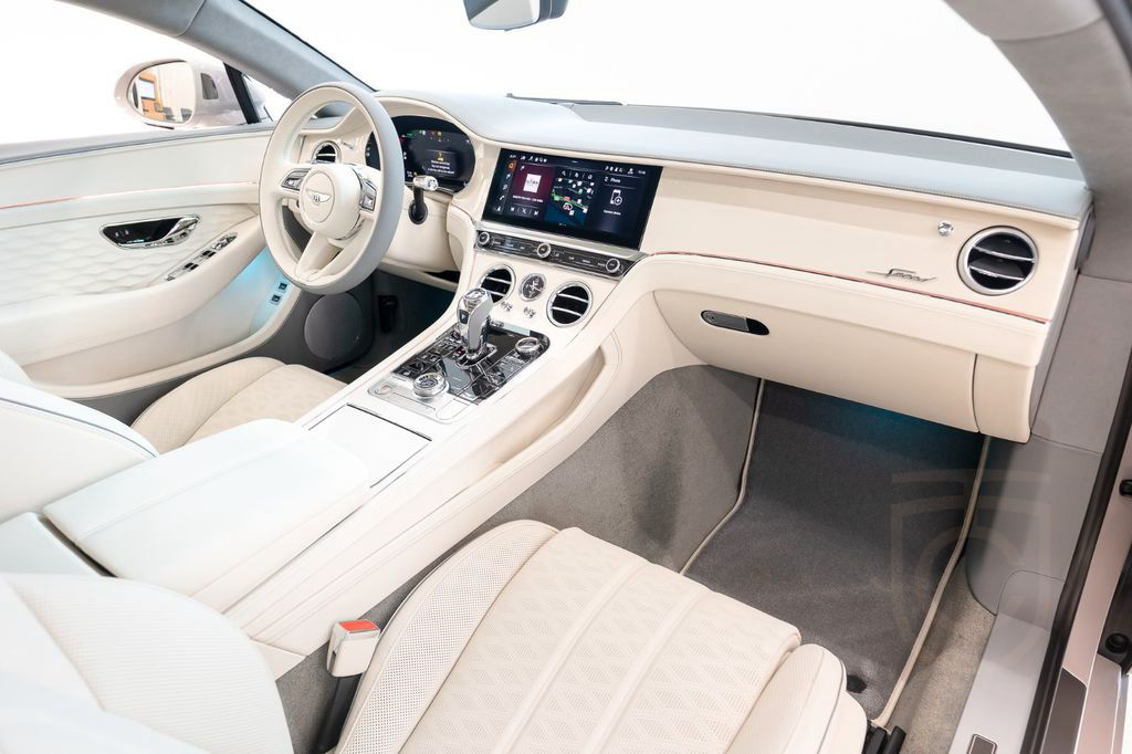 Bentley Continental GT Speed - Touring Spec., Wellness