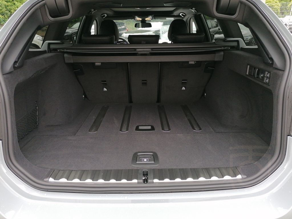 ALPINA B3 Touring UPE 116.940,-€ HUD AHK Pano ACC H/K