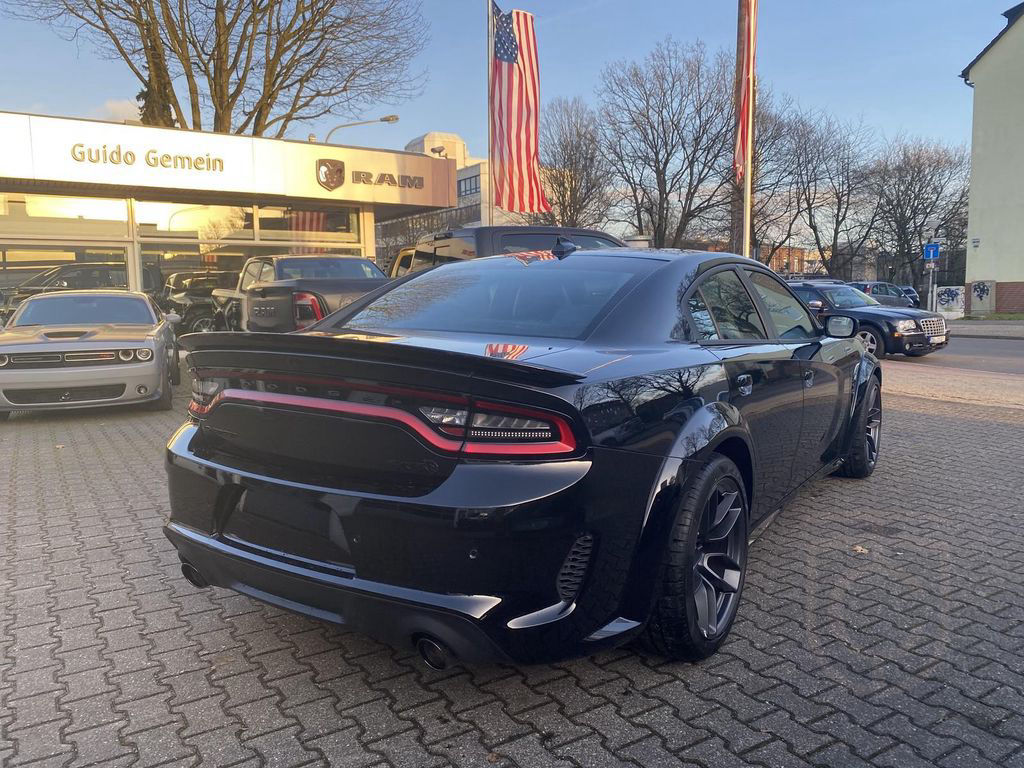 Dodge Charger Hellcat 6.2 V8 Widebody