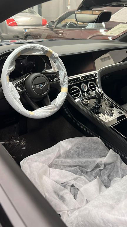 Bentley Continental GT V8
