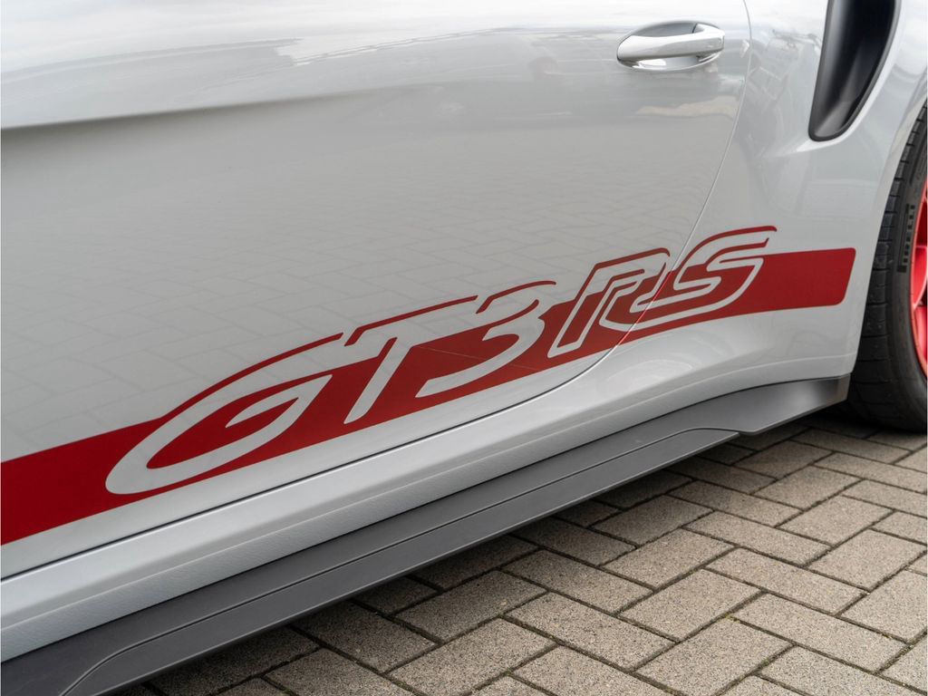 Porsche 911 GT3 RS Weissach-Paket PCCB BOSE