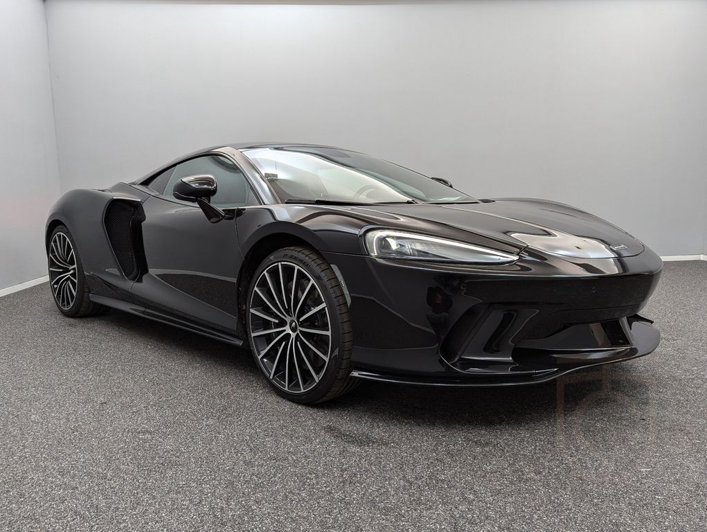 McLaren GT*MY2023*BLACK/BLACK*CARBON*FULL OPTIONS*B&W
