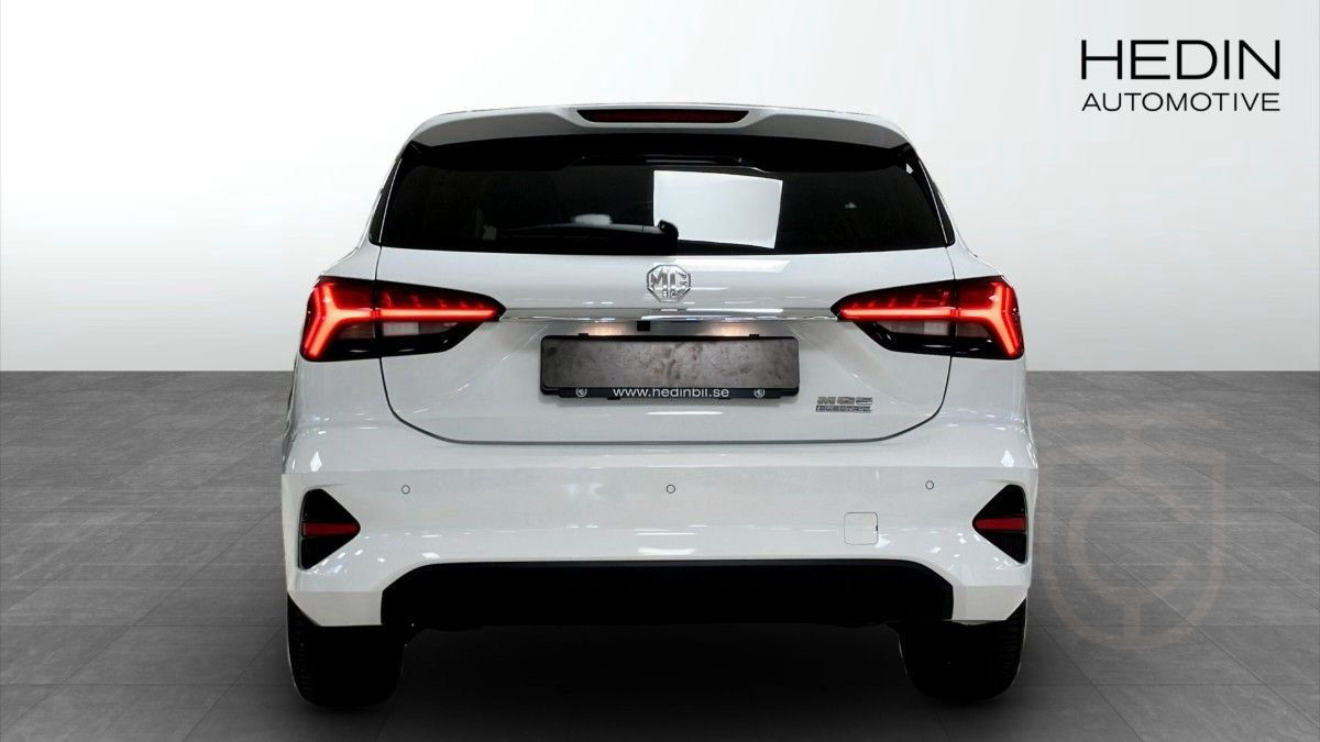 MG 5 MG5 LUXURY