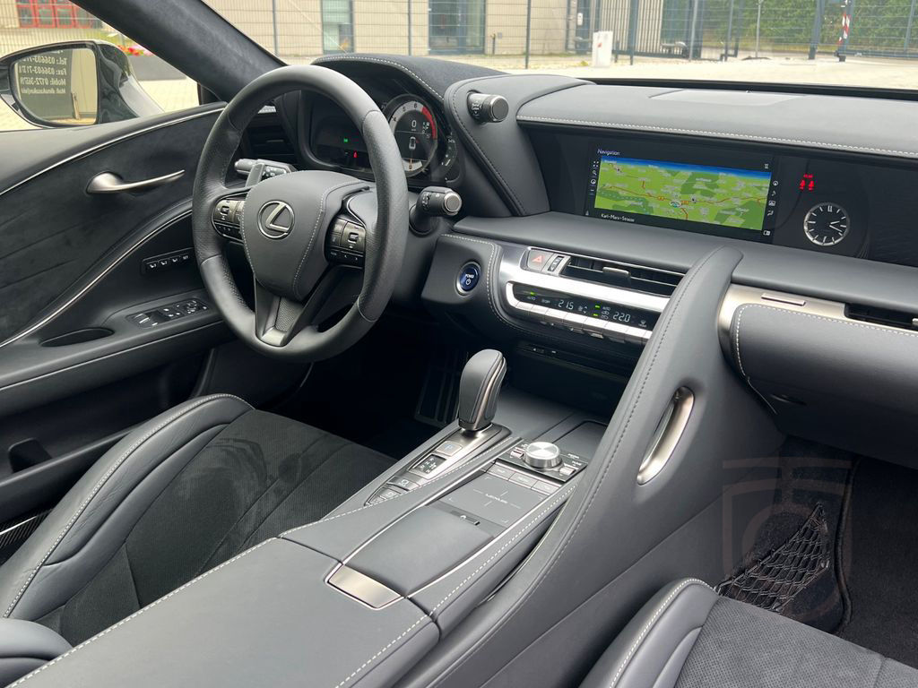 Lexus LC 500h Performance.Carbon.Voll