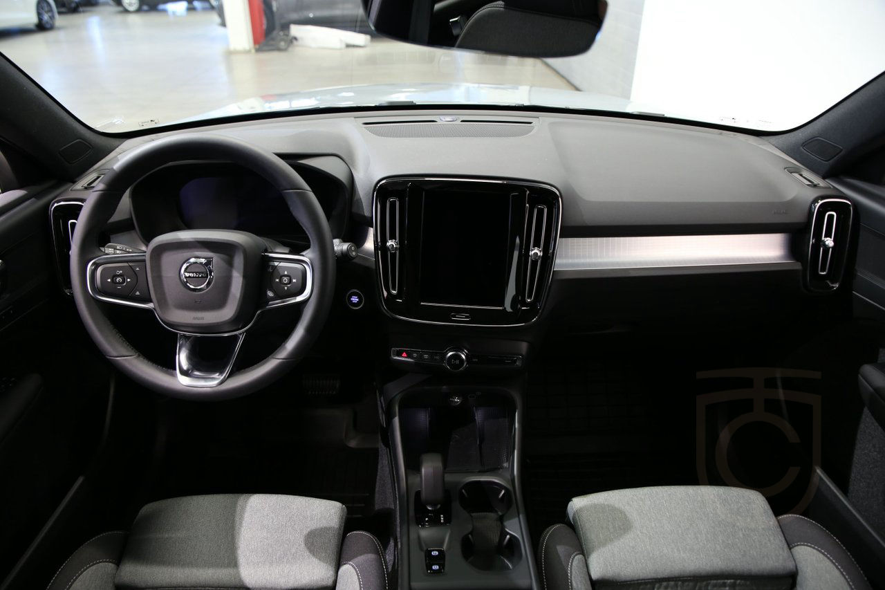 Volvo XC40 B4