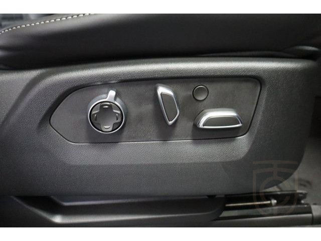 Cadillac Escalade Black Sport Platinum,23Zoll,Klappe,Voll