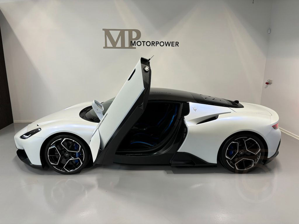 Maserati MC20 DCT facelift (192 km!)