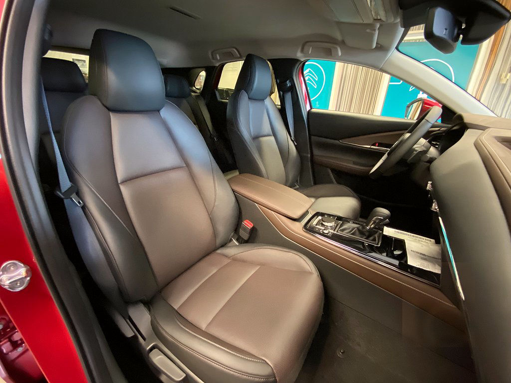 Mazda CX-30 | Cosmo | 2.0 | e-SKYACTIVE G | 150hk | AUT