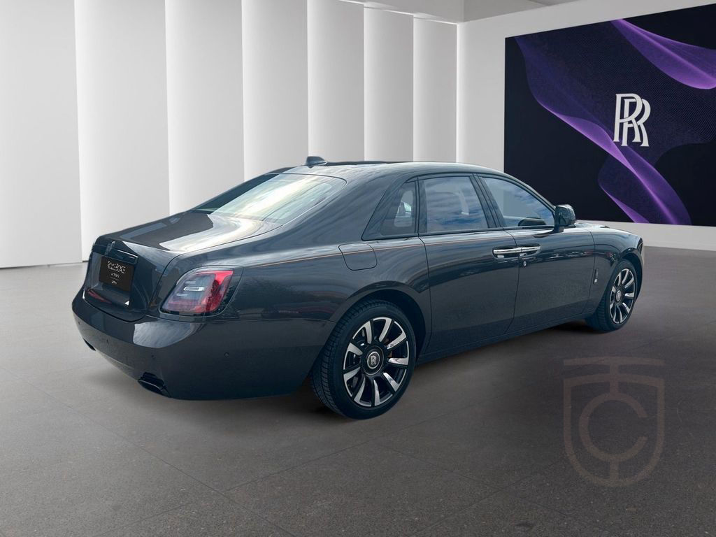 Rolls-Royce Ghost Black Badge