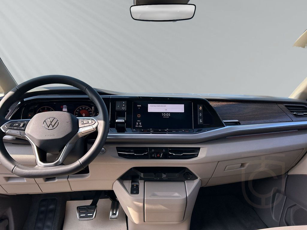 Volkswagen Multivan Style 2.0TDI (UPE78,500)LED+Keyl+Pano+L