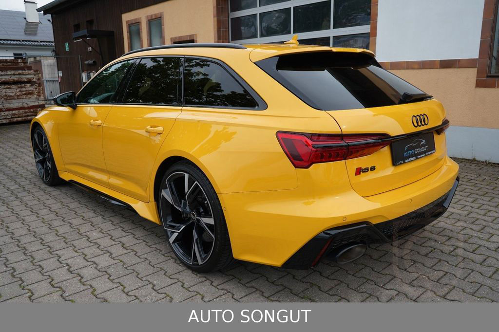 Audi RS6 Avant 4.0 T quattro Individual*1.HAND*VOLL*