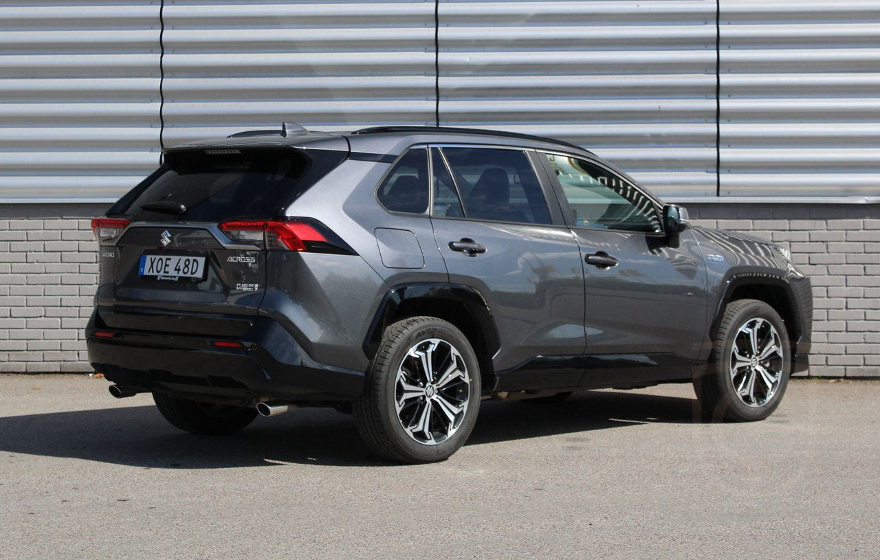 Suzuki Across 2.5 AWD E-CVT Inclusive