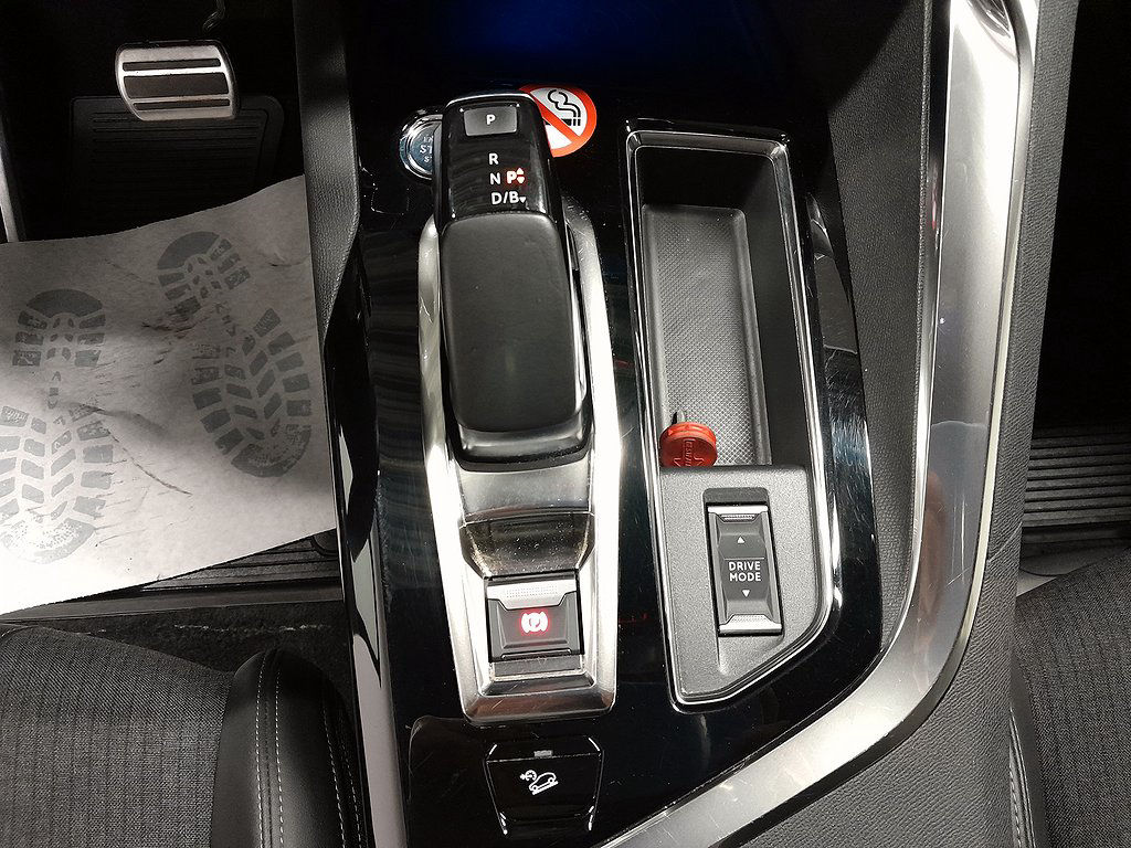 Peugeot 3008 GT Hybrid4