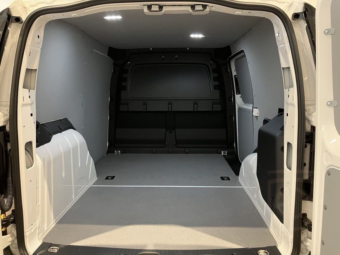 Volkswagen Caddy Maxi Cargo eHybrid DSG