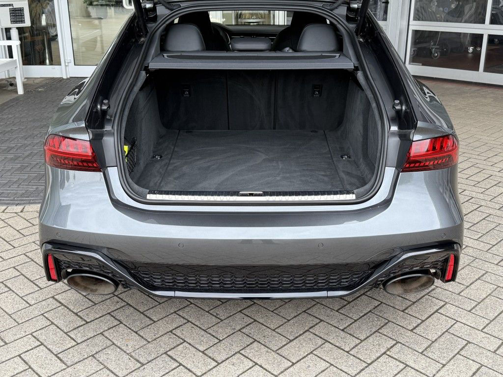 Audi RS7 4.0 TFSI quattro 1.Hd MATRIX HUD ACC MMI+