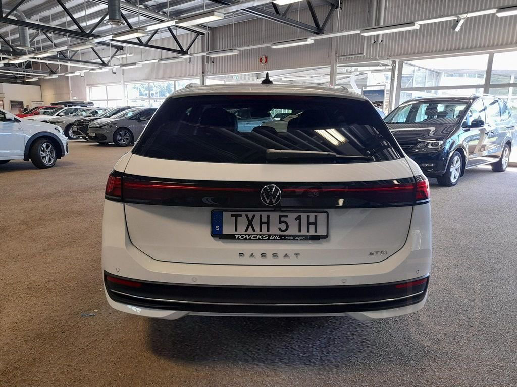 Volkswagen Passat BUSINESS 1.5 TSI ACT