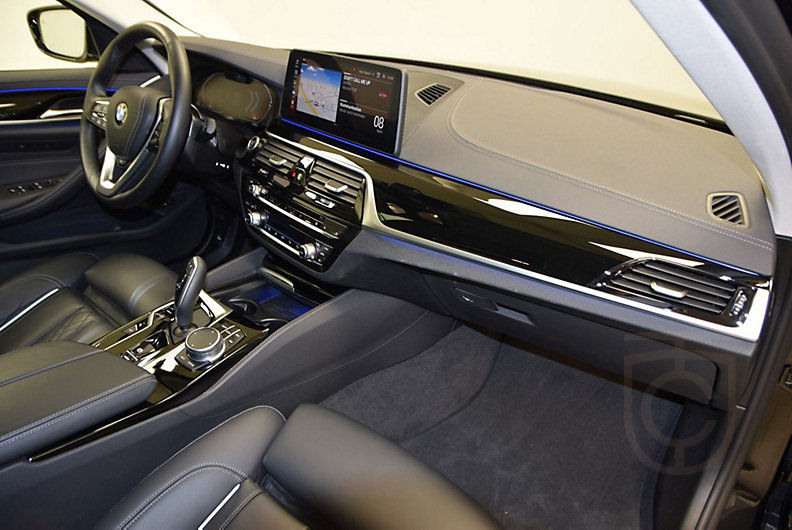 BMW 540i xDrive Touring