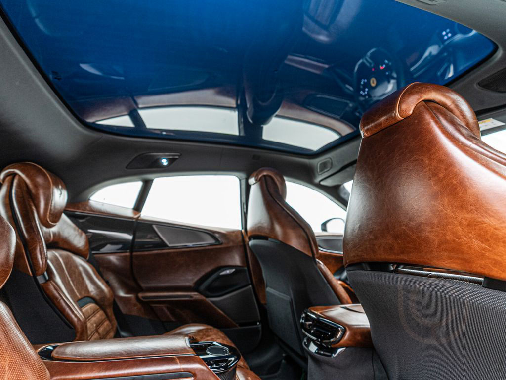 Ferrari Purosangue Tailor Made*Carbon*Massage Seats