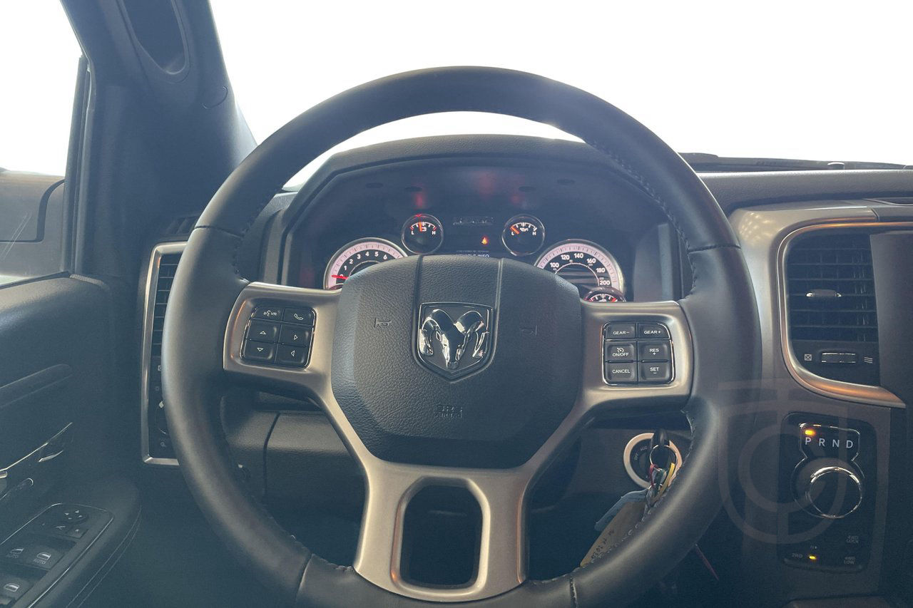 Dodge RAM WARLOCK 1500 Classic Crew Cab 5.7 V8 HEMI 4x4